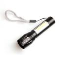 Wiederaufladbare Mini-LED-Taschenlampe mit Zoom